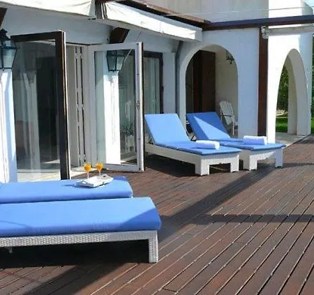 Fornos Sleeps 8 Villa