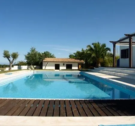 Villa Fornos Sleeps 8 Aldeia do Meco