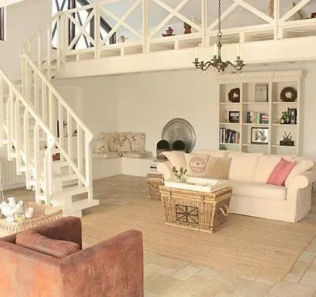 Fornos Sleeps 8 *