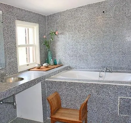 Fornos Sleeps 8