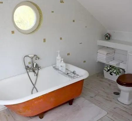 Fornos Sleeps 8 Villa