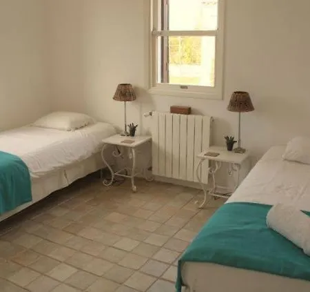 Fornos Sleeps 8 Villa